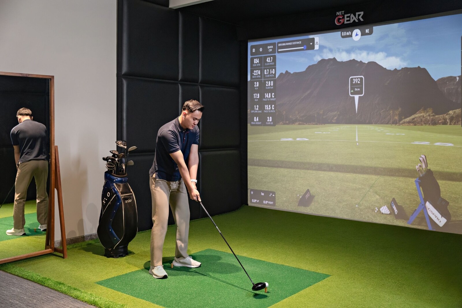 Golf Simulator | Swissôtel Living Jakarta Mega Kuningan  - photo 1